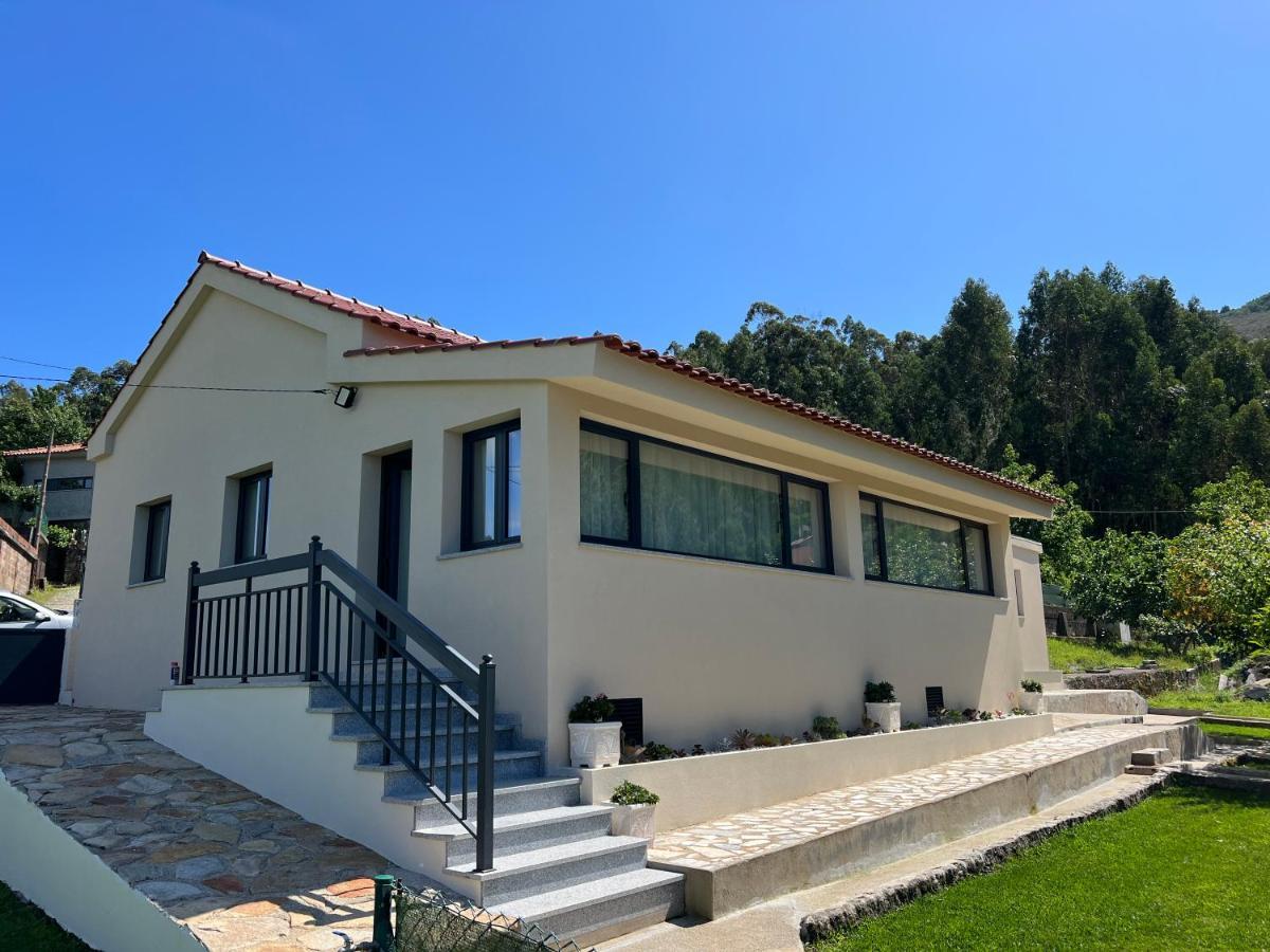 Villa Fornas House à Caminha Extérieur photo